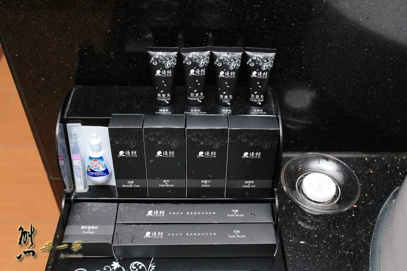 悠逸休閒旅館|房型有Ktv、xbox體感遊戲機還有泡湯池、私人游泳池