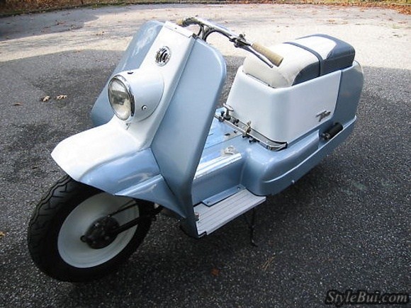 Chiếc Scooter hiếm hoi của Harley Davidson: Topper 165cc Chiếc Scooter hiếm hoi của Harley Davidson: Topper 165cc