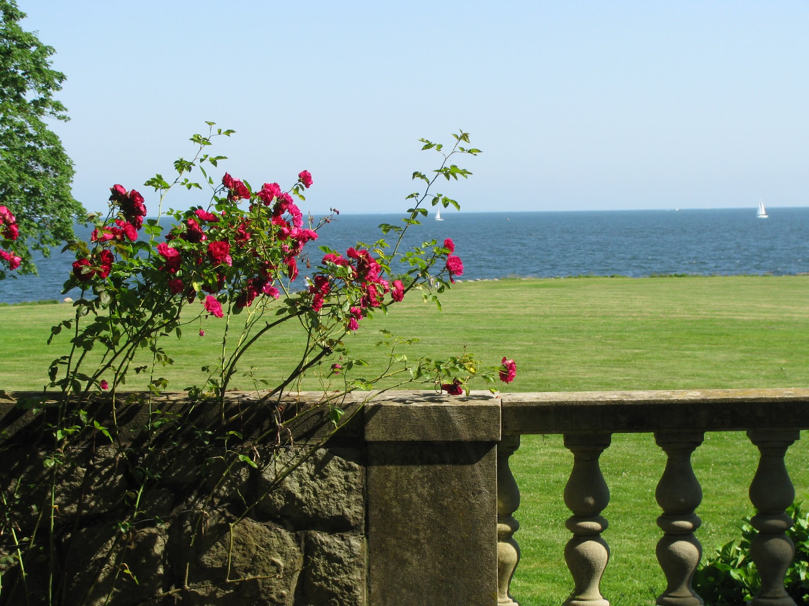 Earth Blossoms Flowers Weddings at Eolia Mansion/Harkness State Park