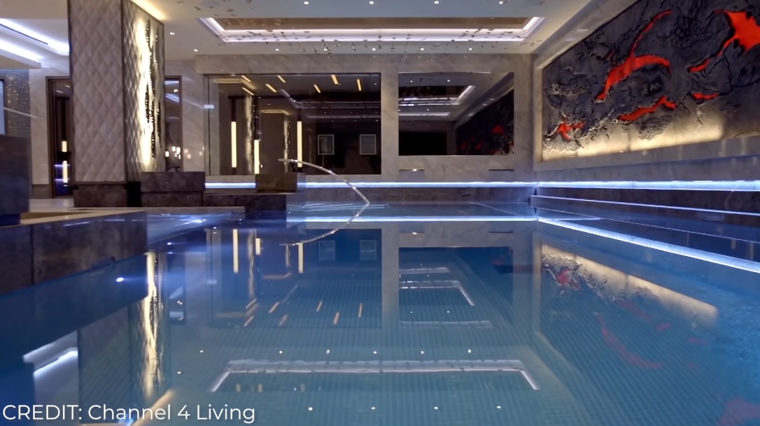 32 Interior Design Photos vs. UK's Most Expensive Home Tour