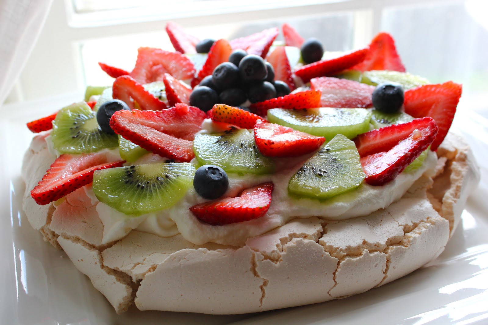 Lisa's Nutritious Kitchen Experiments Easy New Zealand Pavlova