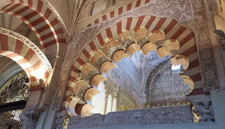 La Mezquita Catedral de Córdoba. La Mezquita Catedral de Córdoba.