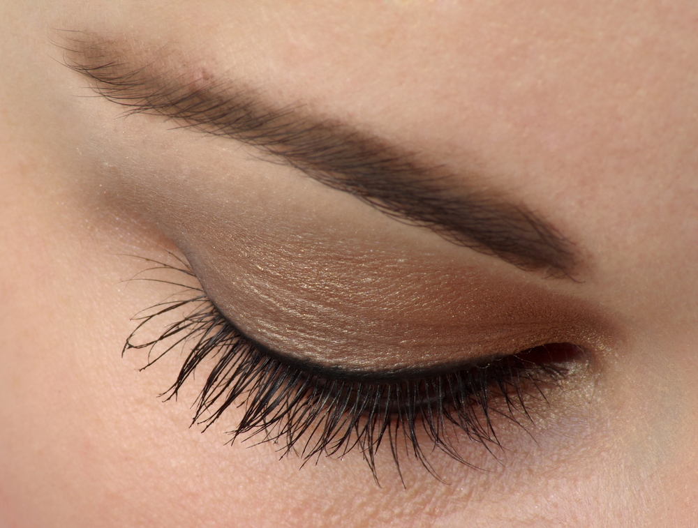 Women Beauty Secrets Top 7 Causes of Eyelashes Falling Out