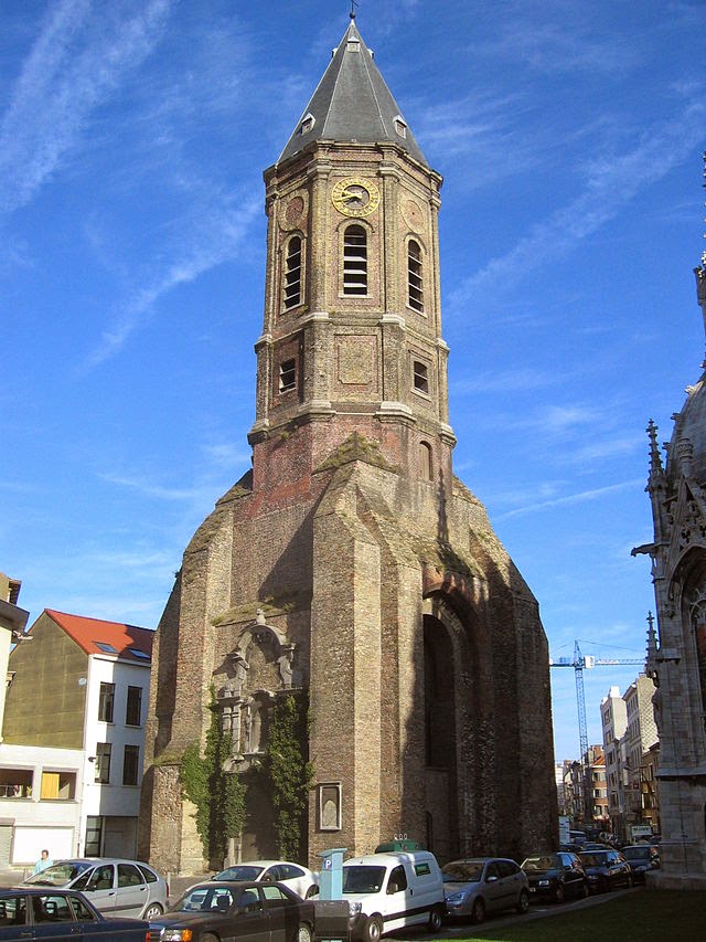 10 Best Places to Holiday in Belgium (100+ Photos) | The Peperbusse – local name for an old church tower from a burned down church 10 Best Places to Holiday in Belgium (100+ Photos) | The Peperbusse – local name for an old church tower from a burned down church