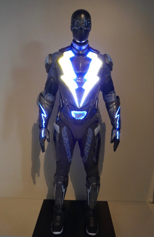Cress Williams Black Lightning season 1 costume Cress Williams Black Lightning season 1 costume