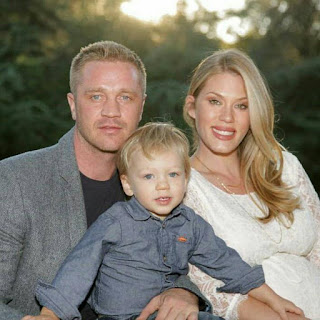 Devon Sawa wife, age, what happened to, casper, 2016, now, movies and tv shows, young, now and then, 1995, young, stan, little giants, final destination, idle hands, age, wiki, biography Devon Sawa wife, age, what happened to, casper, 2016, now, movies and tv shows, young, now and then, 1995, young, stan, little giants, final destination, idle hands, age, wiki, biography