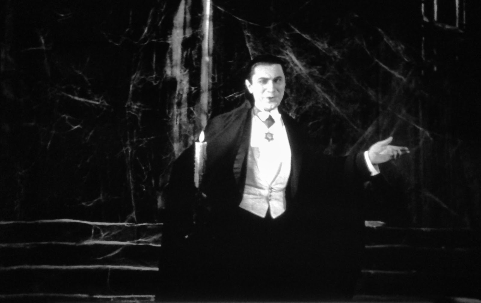 Music in our life презентация на английском. граф дракула бела лугоши. Jakone цитаты. Global problems of today. орущий человек.