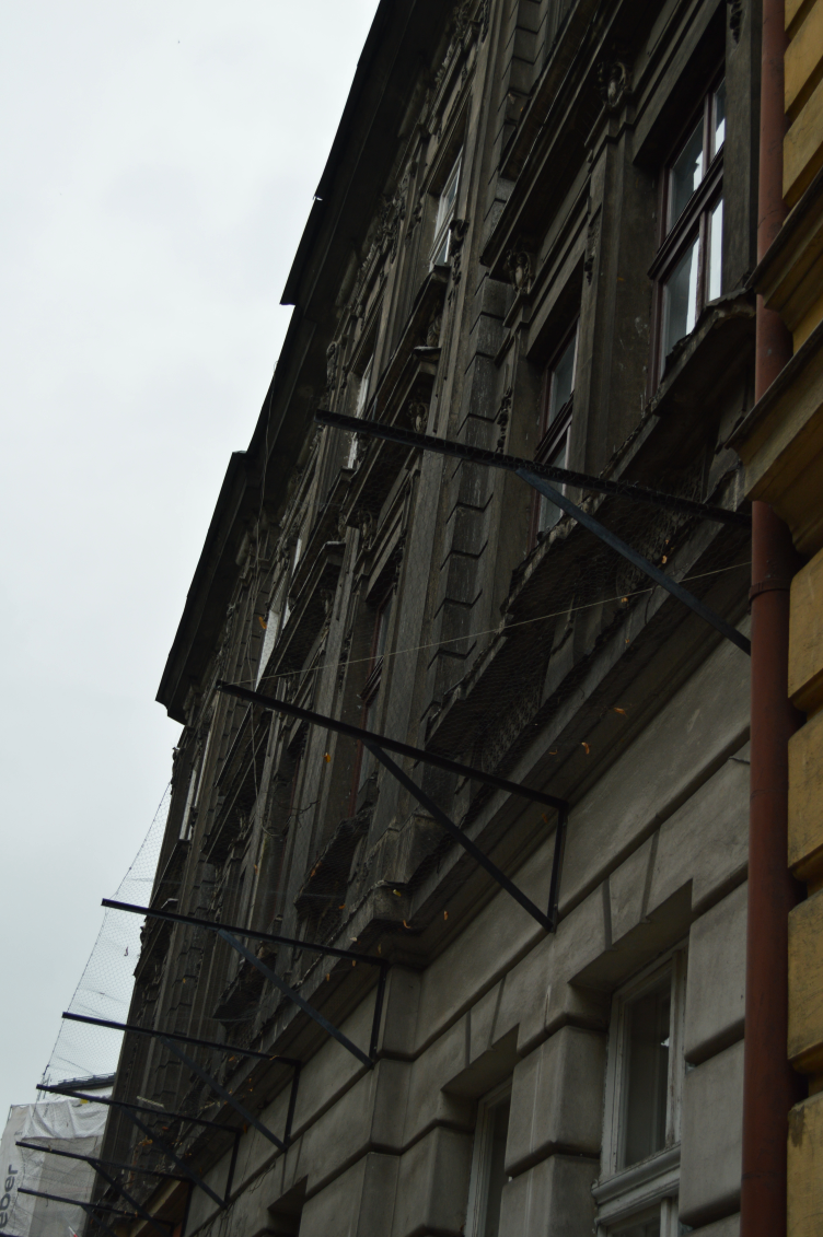 krakow travelogue, fashion krakow, culture krakow, streetart krakow, georgiana quaint,