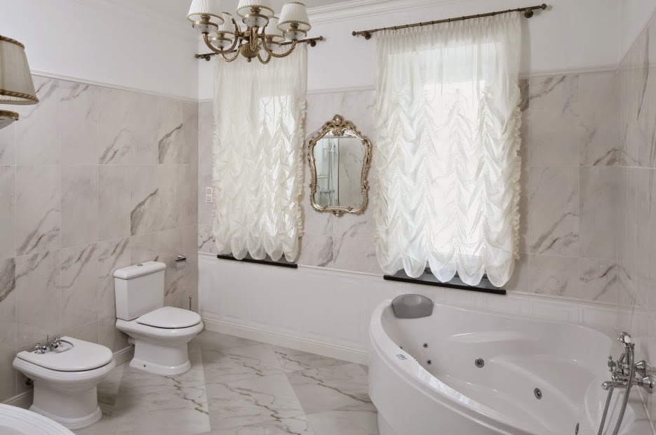 🥇 Clásico baño con bañera y ducha