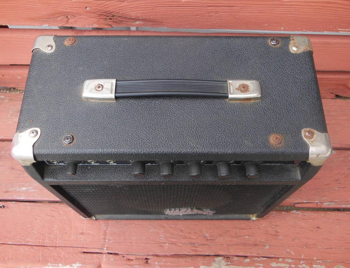 Marlboro Amplifiers Vintage Guitar and Bass Amps Marlboro 132A amplifier