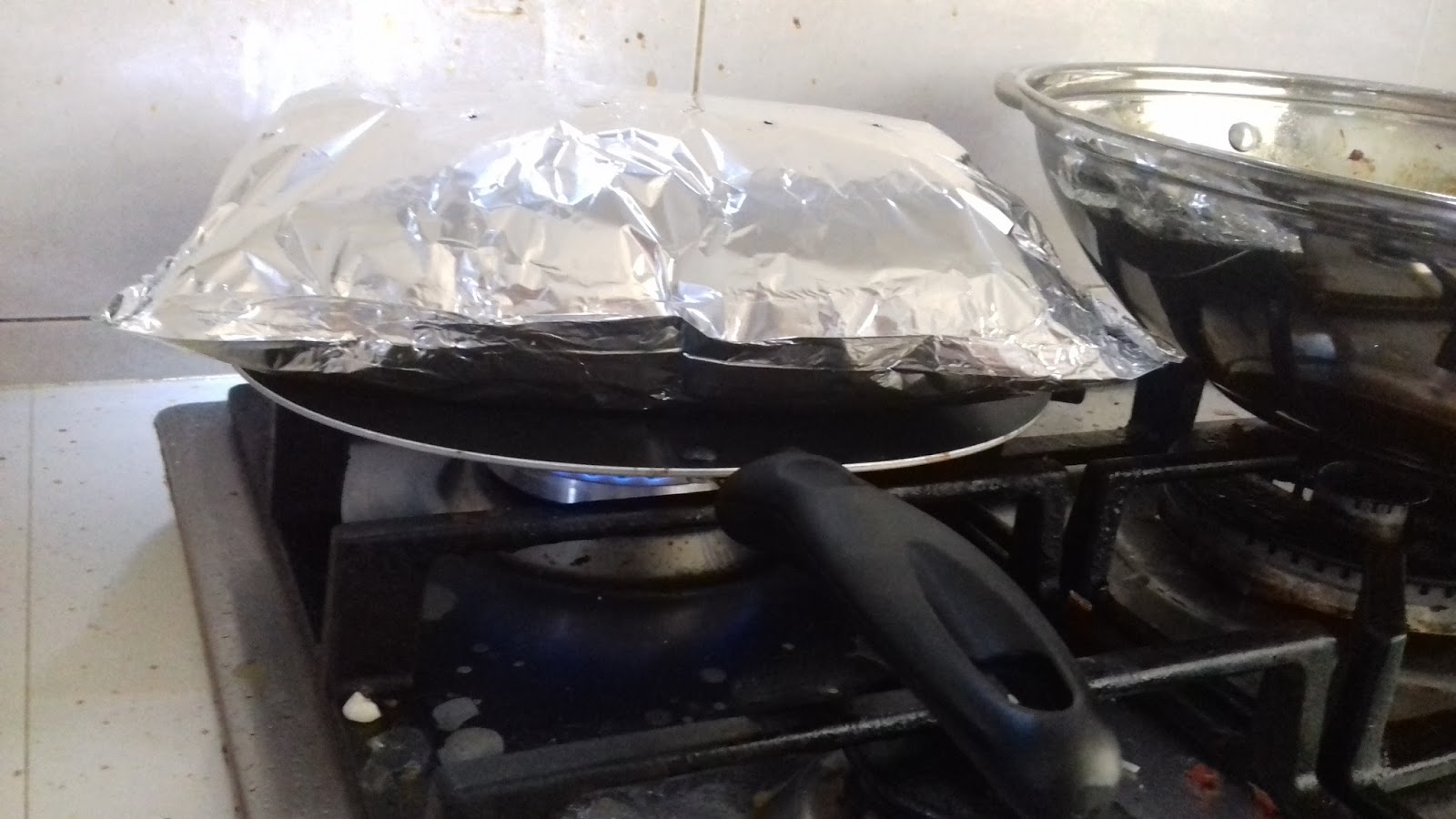 Vanillabobobo Ikan Tilapia Tomyam Bakar Guna Aluminium Foil Atas Ikan Talapia Bakar Tomyam