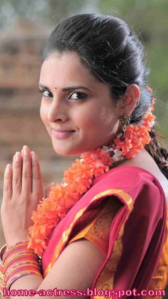 Ramya (born Divya Spandana) nude (44 images) Topless, Instagram, cleavage