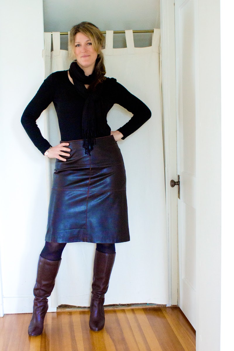 day2daywear: Leather Lady