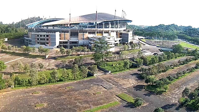 Foto Udara Stadion Megah Palaran di Tengah Hutan Samarinda