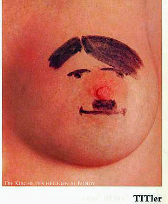 Hitler Zeichnung auf Brust lustig