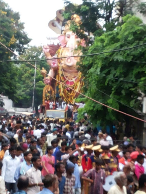 Khairatabad Ganesh nimajjanam photos 2016 Khairatabad Ganesh nimajjanam photos 2016