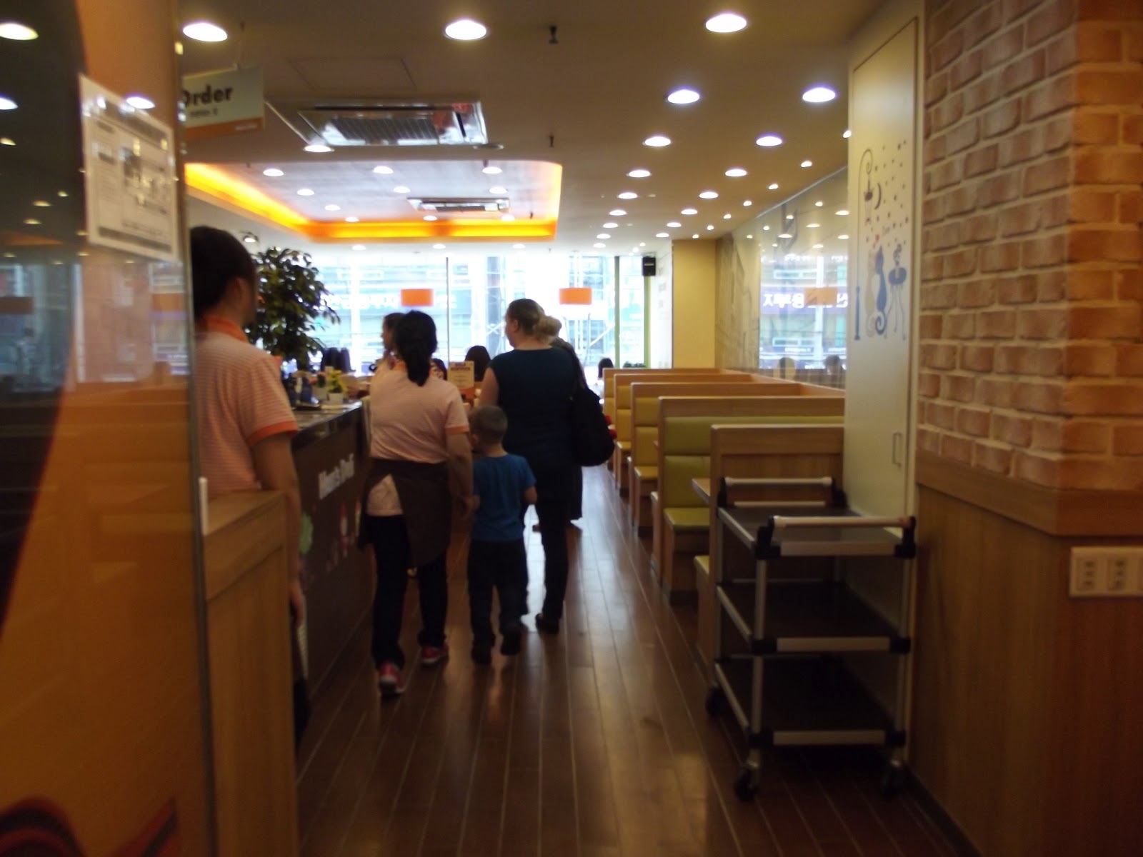 Delicious Excursions in South Korea: Hans Deli