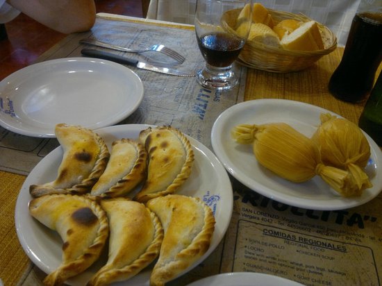 Empanadas do Restaurante La Criollita em Salta Empanadas do Restaurante La Criollita em Salta