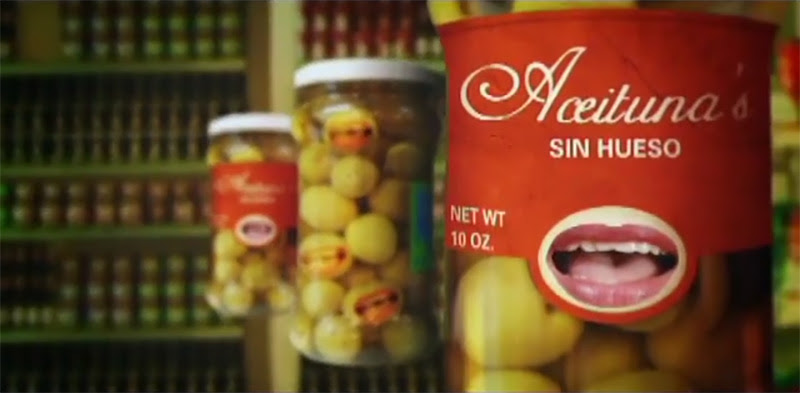 Aceituna sin hueso - ¨Para besar artistas sobran bocas¨ - Videoclip - Dirección: Santana. Portal Del Vídeo Clip Cubano - 09 Aceituna sin hueso - ¨Para besar artistas sobran bocas¨ - Videoclip - Dirección: Santana. Portal Del Vídeo Clip Cubano - 09