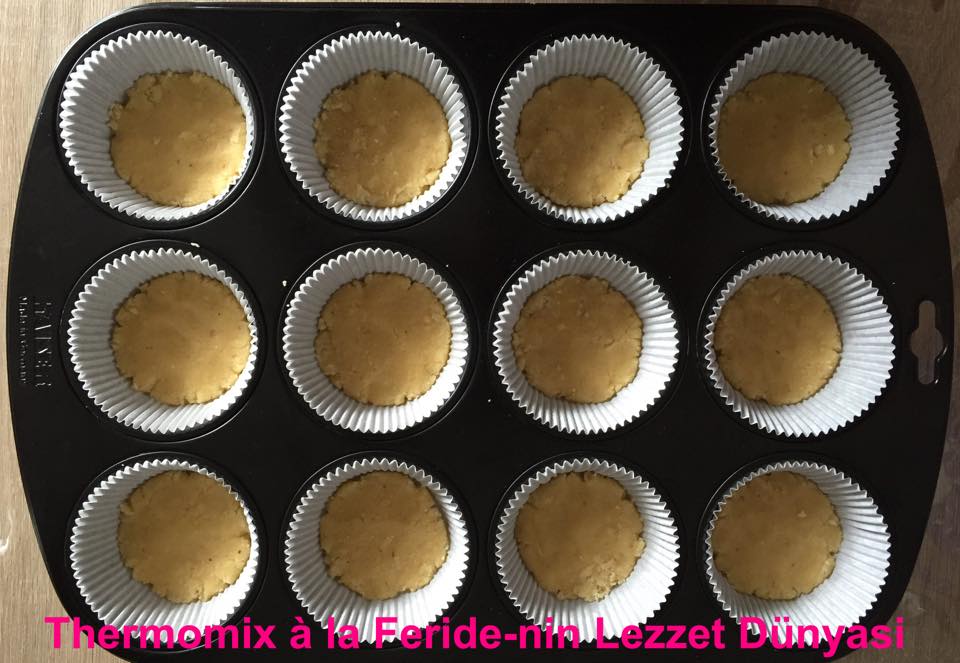 Frambuazlı Muffinler Frambuazlı Muffinler
