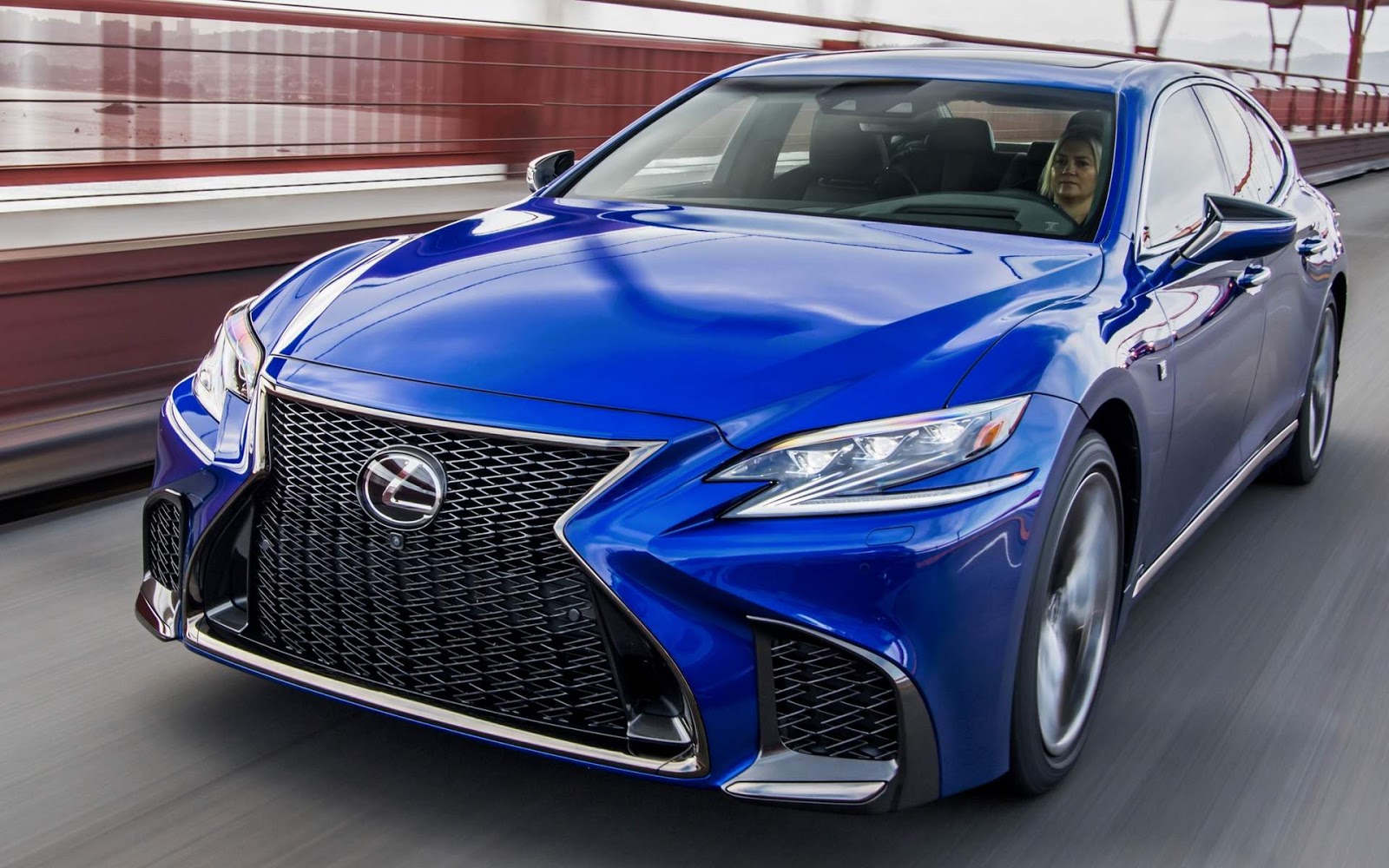Lexus LS 2018: fotos, detalhes e especificações oficiais