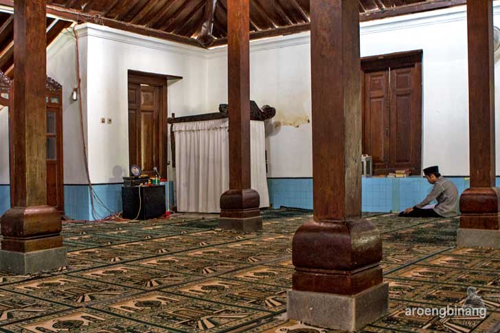 pondok pesantren al kahfi somalangu kebumen