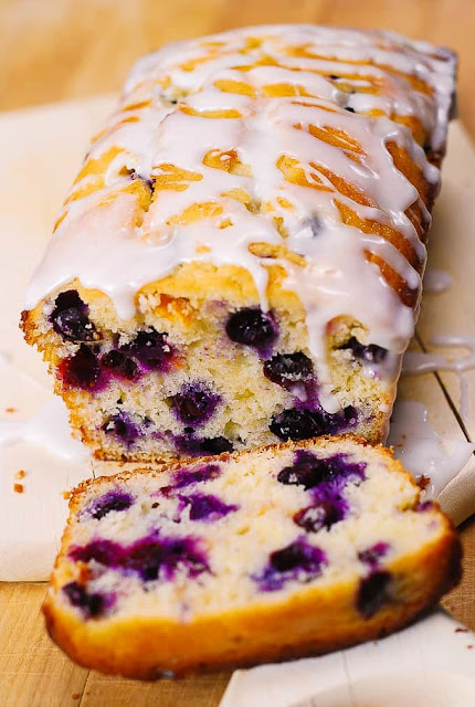 BLUEBERRY LEMON BREAD WITH LEMON GLAZE BLUEBERRY LEMON BREAD WITH LEMON GLAZE