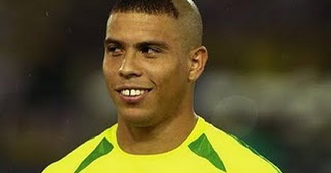 7 Pemain Bola dengan Gaya Rambut ter UnikDUNIA BOLA