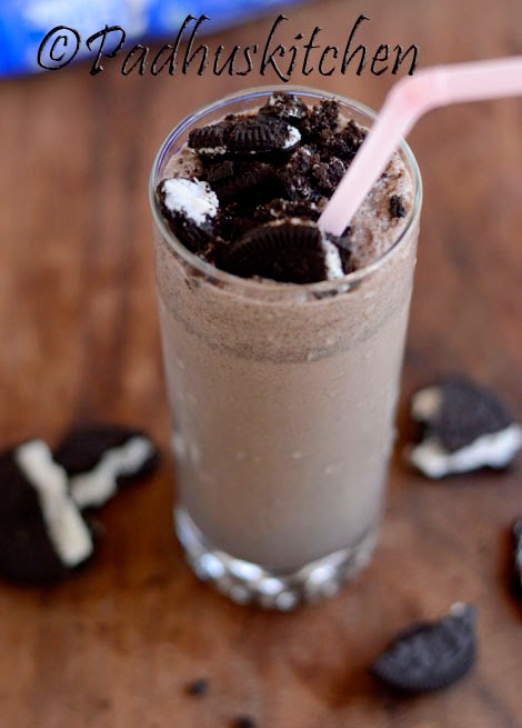 Oreo Milkshake Recipe-Oreo Cookie Milkshake-Kids Friendly Holiday ...