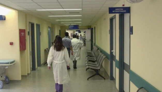 Εργαζόμενη νοσοκομείου τραυματίστηκε από κλαδί και αποζημιώνεται με 266.000 ευρώ!