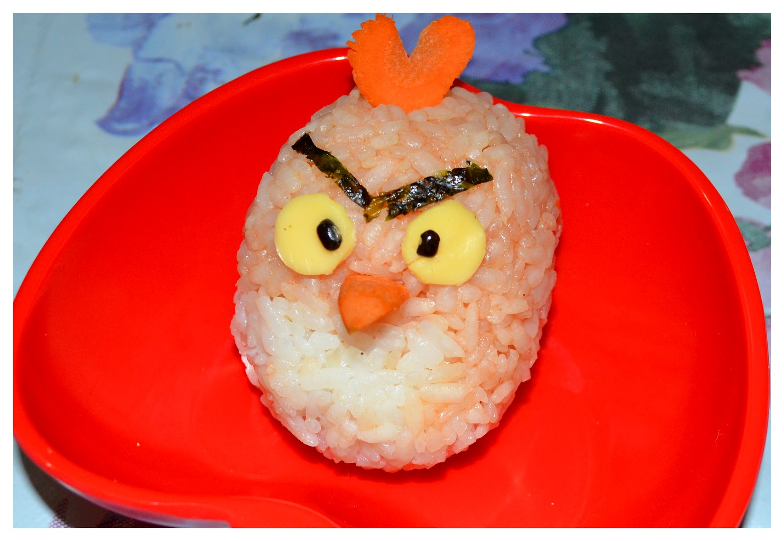 Angry bird rice balls Nutritious Recipes for picky eater children