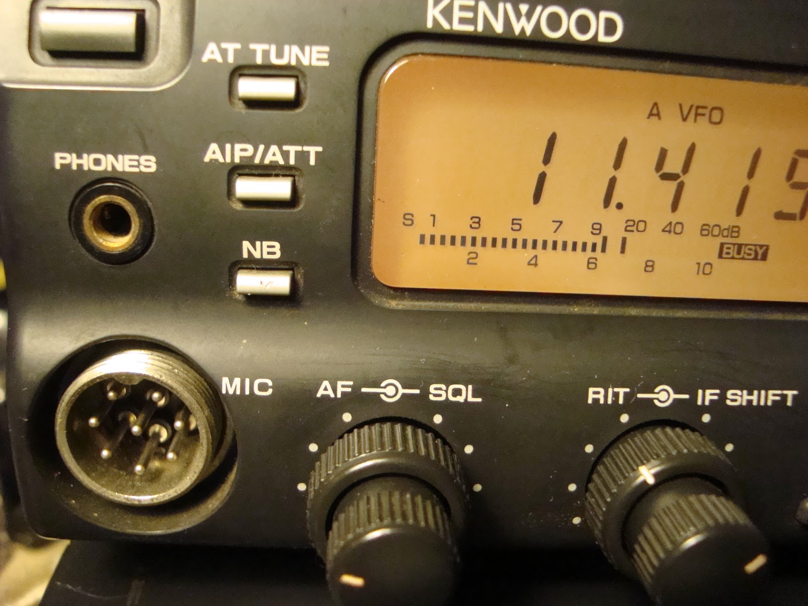 RADIO SELLER: Kenwood TS 50 For Mobile. ( Sold )