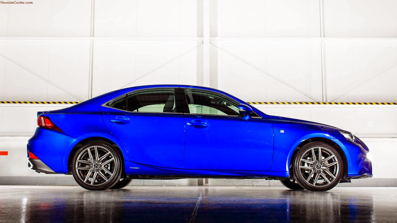 Revista Coche Llega a España el Lexus IS 300H 2015 Revista Coche Llega a España el Lexus IS 300H 2015