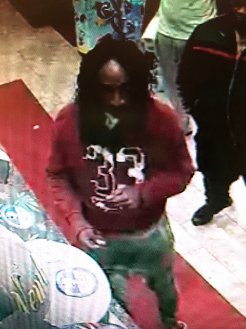 Houston robbery Shell at 7002 Lockwood