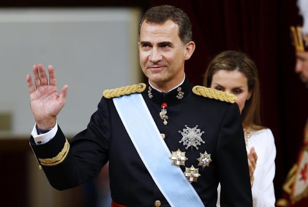 El Rey recuerda que «Latinoamérica debe pedir perdón por masacrar a miles de conquistadores españoles inocentes» El Rey recuerda que «Latinoamérica debe pedir perdón por masacrar a miles de conquistadores españoles inocentes»