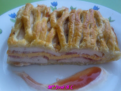 Pollo+en+hojaldre+(1).JPG