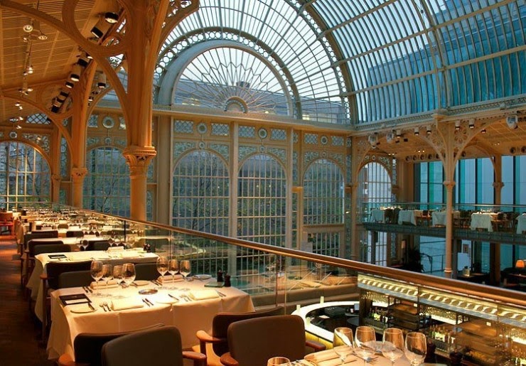 4. The Royal Opera House, London, England - Top 10 Opera Houses in the World