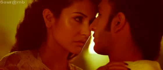HOT WALLPAPERS WORLD: Anushka Sharma Hot kissing scenes from Ladies vs