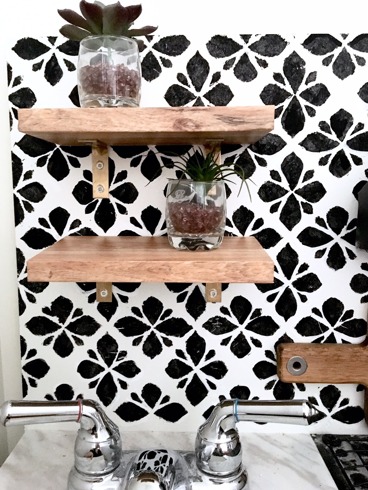 DIY-play-kitchen-remodel-harlow-and-thistle-faux-wood-shelves