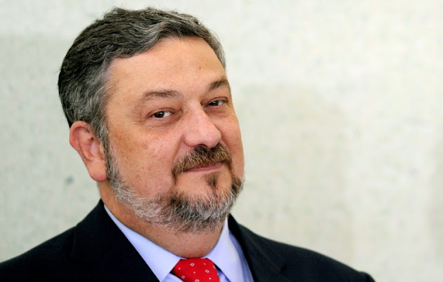 Procuradoria denuncia Mantega, Joesley e Palocci por rombo de R$ 1,86 bi no BNDES