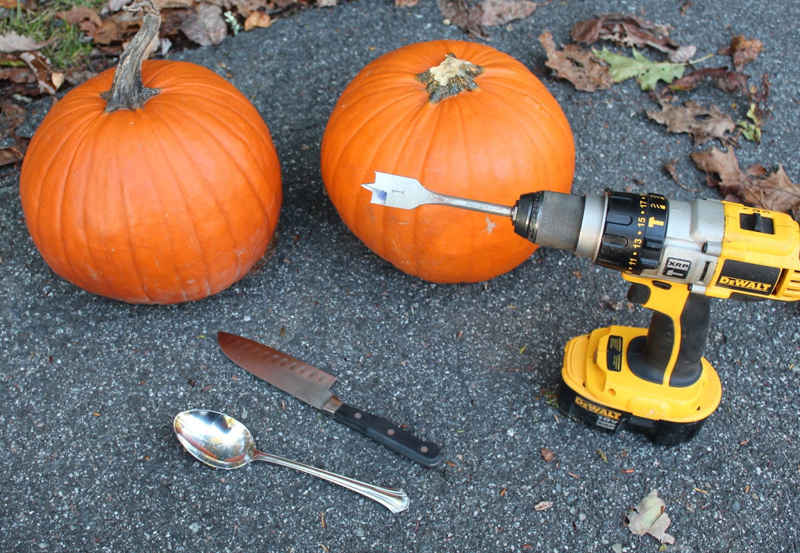 Easy Pumpkin Carving - With Power Tools! - The Effortless Girl DIY