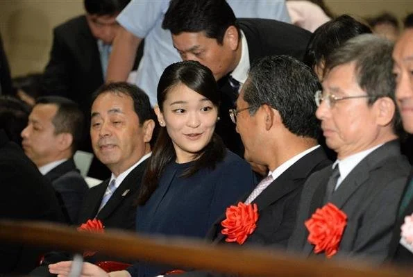 Princess Mako, the eldest granddaughter of Emperor Akihito and Empress Michiko, attended the 34th High School Sign Language Speech Contest in Yurakucho