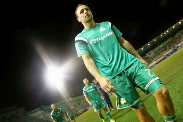 Δυσκολεύει η παραμονή του...