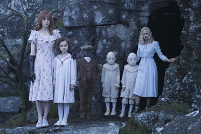 Miss Peregrine's Home for Peculiar Children Cast Image 2