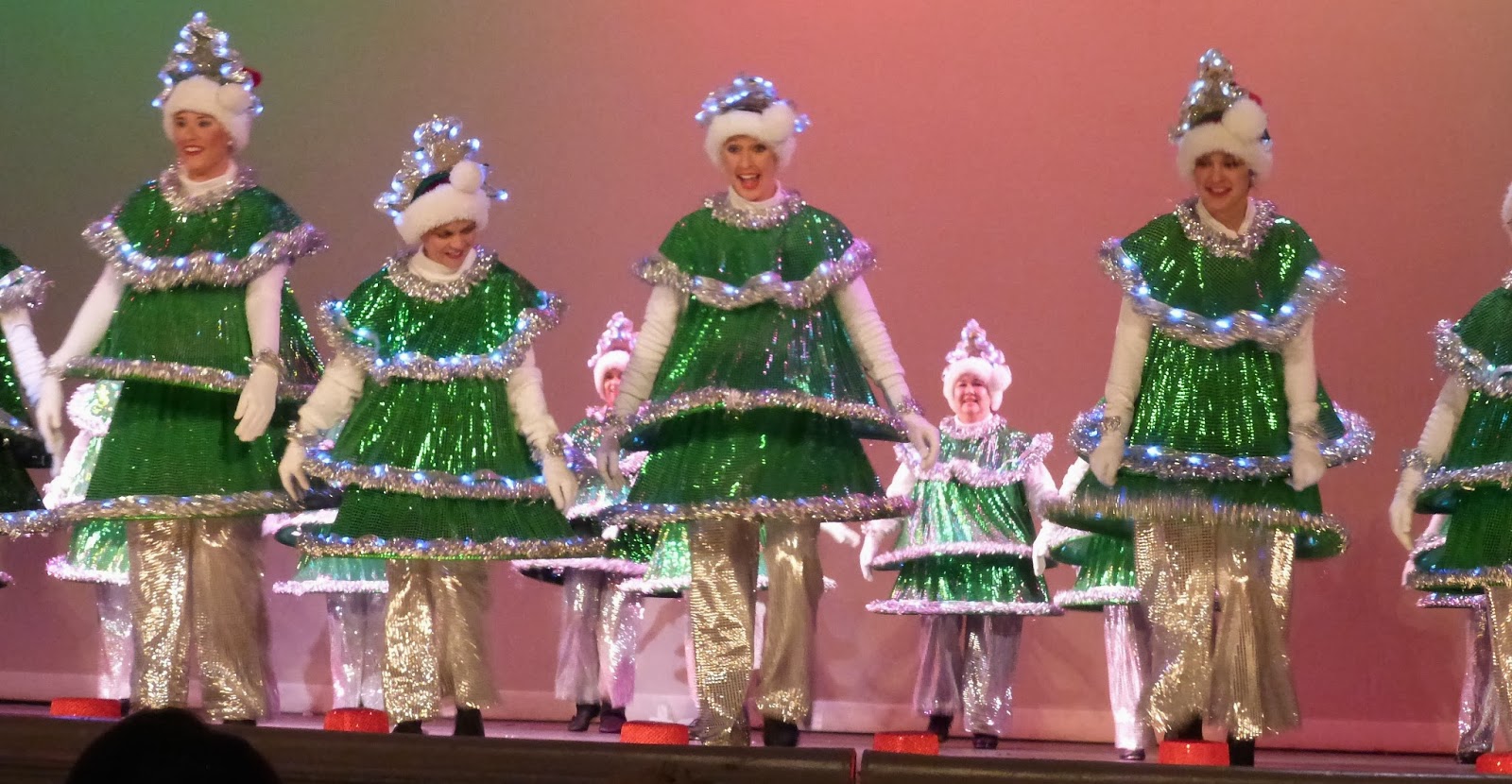 Bilbo from California A visual diary Tap Dancing Christmas Trees!