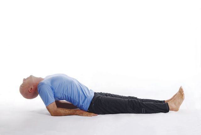 Đau xương khớp không còn là vấn đề với 5 bài tập Yoga này