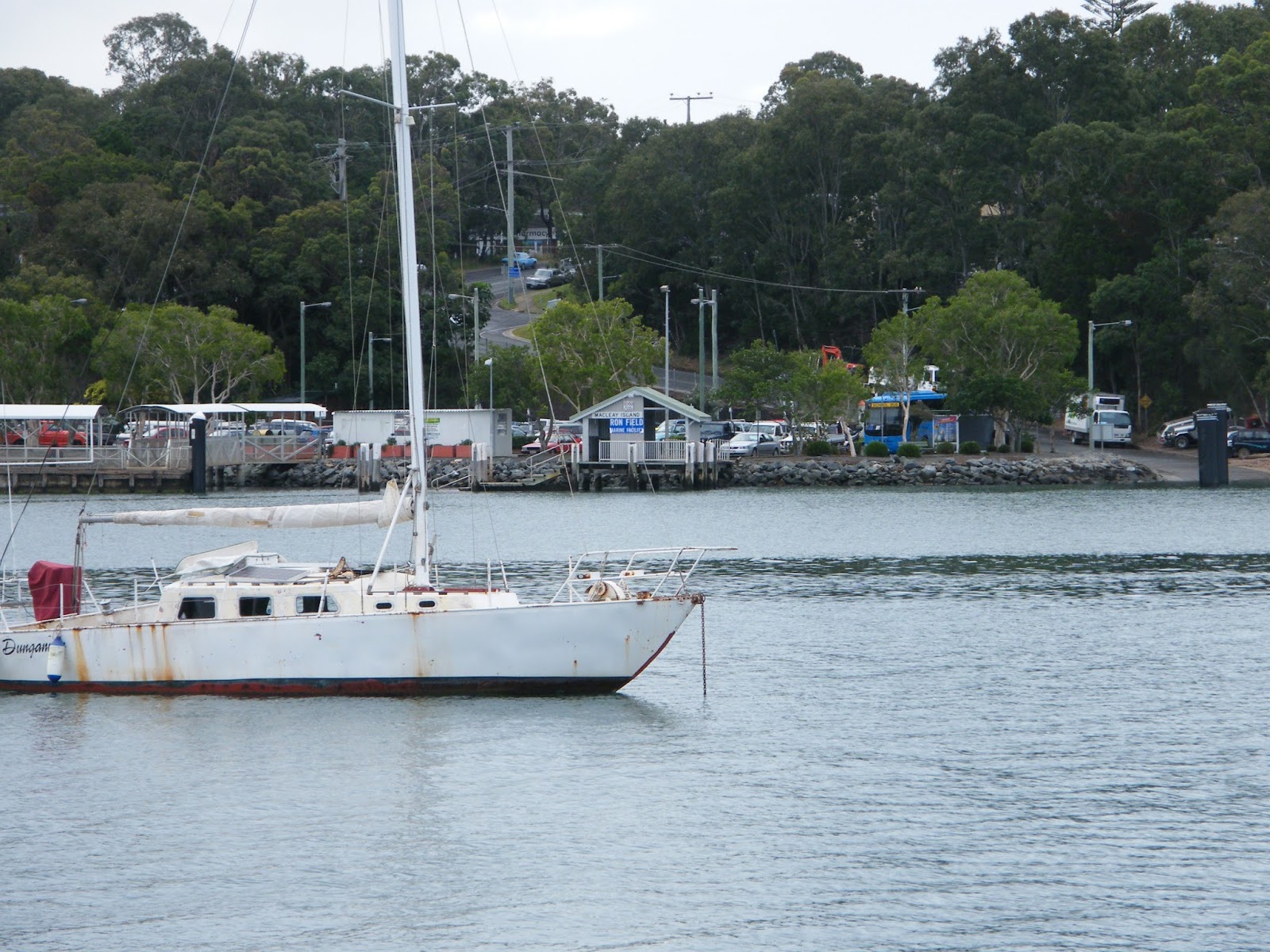 sv Fete Gold Coast to Tin Can Bay aboard "Aquarius 1"