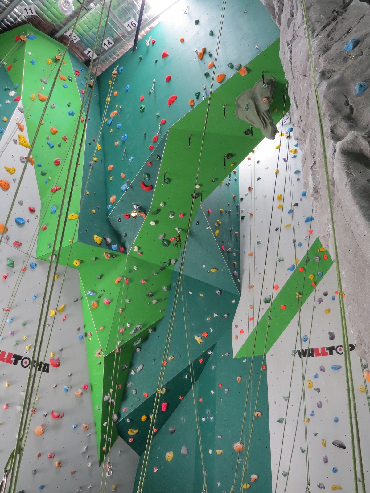 Strandedclimbers Training Update....the bouldering cave is starting