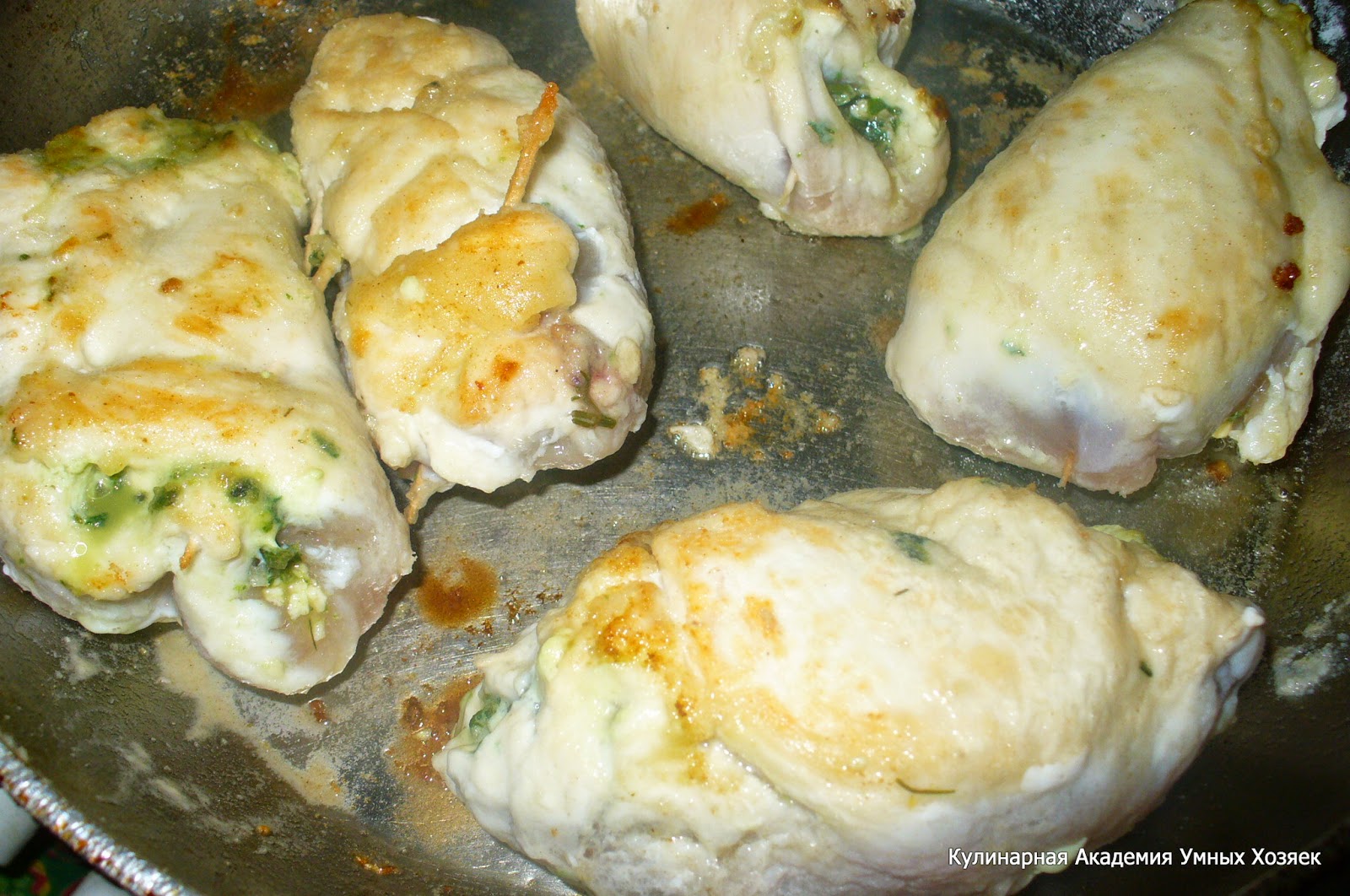 Куриные рулетики с креветками