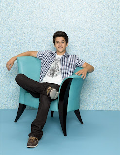 Hollywood actor David Henrie HDwallapers